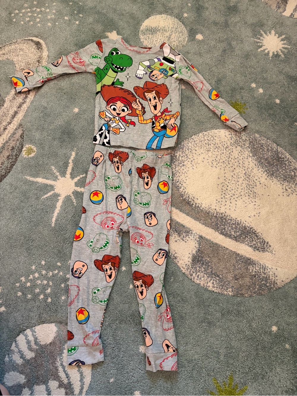 Disney Pixar Toy Story Pajama Set 4T Woody Buzz Jessie Rex